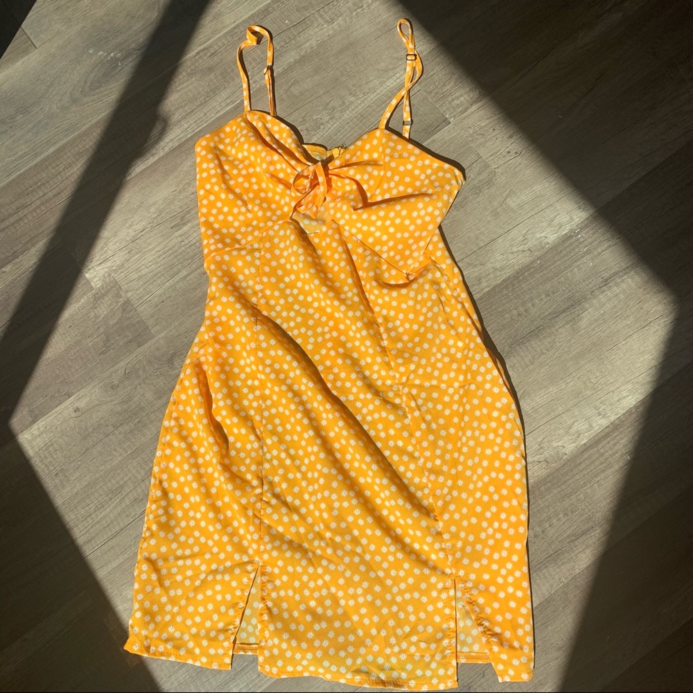Yellow dress